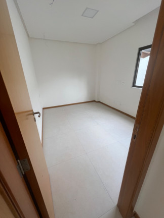 Imagem Casa com 4 Quartos à Venda, 345 m² em Alphaville Ii - Salvador