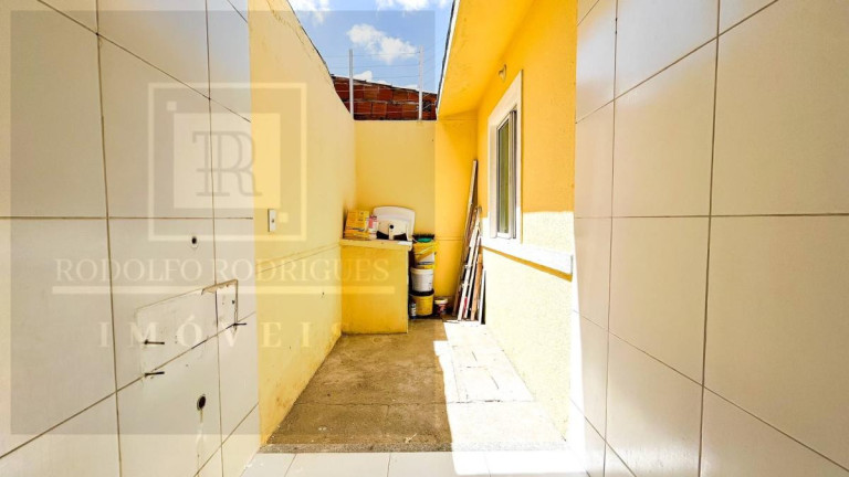 Imagem Casa de Condomínio com 3 Quartos à Venda, 76 m² em Messejana - Fortaleza Imagem Casa de Condomínio com 3 Quartos à Venda, 76 m² em Messejana - Fortaleza