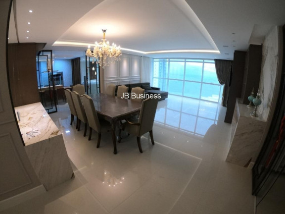 Imagem Imóvel com 4 Quartos à Venda, 234 m² em Centro - Balneário Camboriú Imagem Imóvel com 4 Quartos à Venda, 234 m² em Centro - Balneário Camboriú