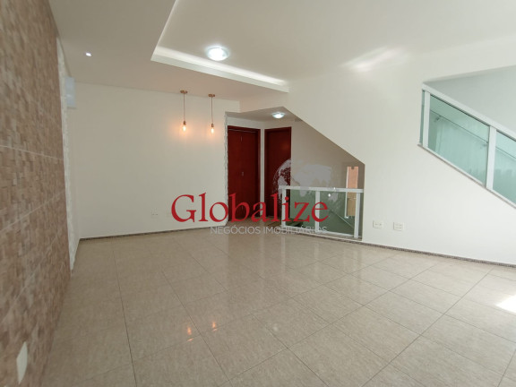 Casa com 4 Quartos à Venda, 126 m² em Embaré - Santos