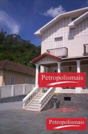 Imagem Casa com 9 Quartos à Venda, 600 m² em Centro - Petrópolis Imagem Casa com 9 Quartos à Venda, 600 m² em Centro - Petrópolis