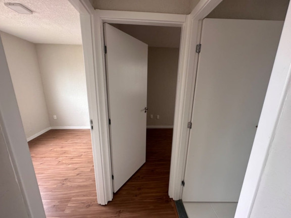 Imagem Apartamento com 2 Quartos à Venda, 41 m² em Restinga - Porto Alegre Imagem Apartamento com 2 Quartos à Venda, 41 m² em Restinga - Porto Alegre