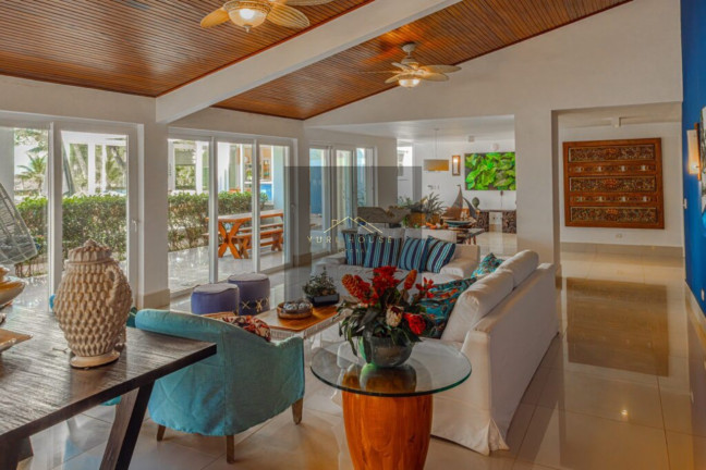 Imagem Casa com 7 Quartos à Venda, 980 m² em Tenorio - Ubatuba Imagem Casa com 7 Quartos à Venda, 980 m² em Tenorio - Ubatuba