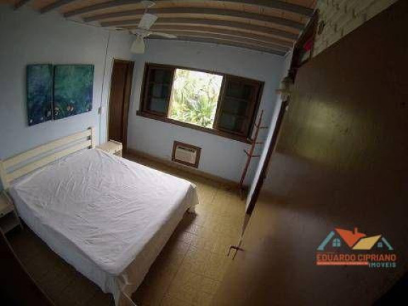 Imagem Sobrado com 8 Quartos à Venda, 507 m² em Massaguaçu - Caraguatatuba