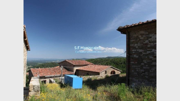 Imagem Casa com 40 Quartos à Venda, 4.500 m² em La Panca - Greve In Chianti