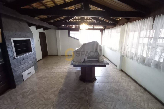 Imagem Casa com 3 Quartos à Venda, 228 m² em Ilha Da Figueira - Jaraguá Do Sul