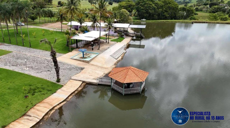 Imagem Chácara à Venda, 15 m² em Zona Rural - Nerópolis Imagem Chácara à Venda, 15 m² em Zona Rural - Nerópolis