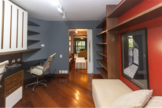 Imagem Imóvel com 4 Quartos à Venda, em Morumbi - São Paulo Imagem Imóvel com 4 Quartos à Venda, em Morumbi - São Paulo