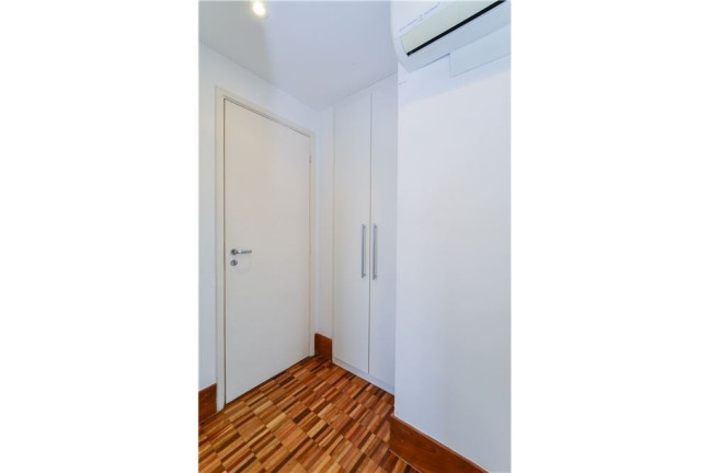 Imagem Apartamento com 2 Quartos à Venda, 87 m² em Moema - São Paulo