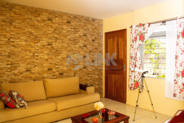 Imagem Casa com 2 Quartos à Venda, 200 m² em Cristo Redentor - Porto Alegre Imagem Casa com 2 Quartos à Venda, 200 m² em Cristo Redentor - Porto Alegre