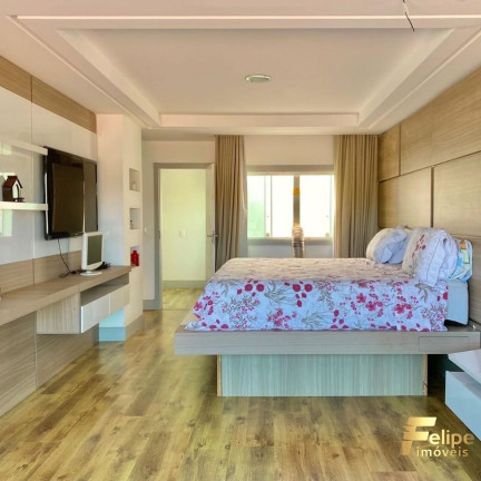 Imagem Casa com 4 Quartos à Venda, 280 m² em Enseada Azul - Guarapari Imagem Casa com 4 Quartos à Venda, 280 m² em Enseada Azul - Guarapari