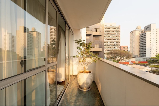 Imagem Imóvel com 5 Quartos à Venda, 287 m² em Moema - São Paulo