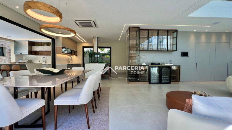 Imagem Casa com 6 Quartos à Venda, 415 m² em Riviera Módulo 11 - Bertioga Imagem Casa com 6 Quartos à Venda, 415 m² em Riviera Módulo 11 - Bertioga