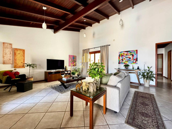 Imagem Casa com 3 Quartos à Venda, 210 m² em Balneário - Florianópolis Imagem Casa com 3 Quartos à Venda, 210 m² em Balneário - Florianópolis