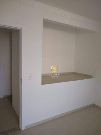 Imagem Sobrado com 3 Quartos à Venda, 130 m² em Ariribá - Balneário Camboriú Imagem Sobrado com 3 Quartos à Venda, 130 m² em Ariribá - Balneário Camboriú
