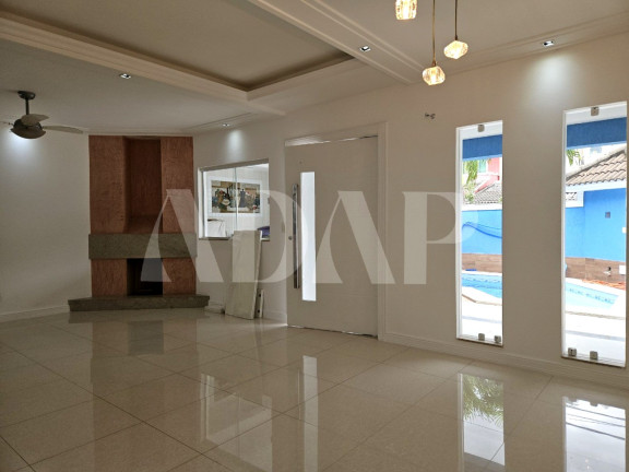 Imagem Casa com 4 Quartos para Alugar, 230 m² em Vargem Pequena - Rio De Janeiro