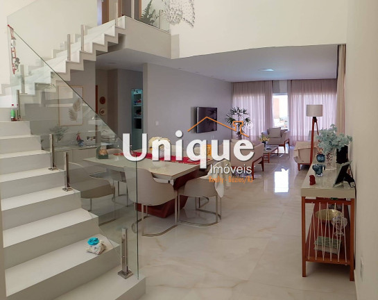 Imagem Casa com 3 Quartos à Venda, 360 m² em Nova São Pedro - São Pedro Da Aldeia Imagem Casa com 3 Quartos à Venda, 360 m² em Nova São Pedro - São Pedro Da Aldeia