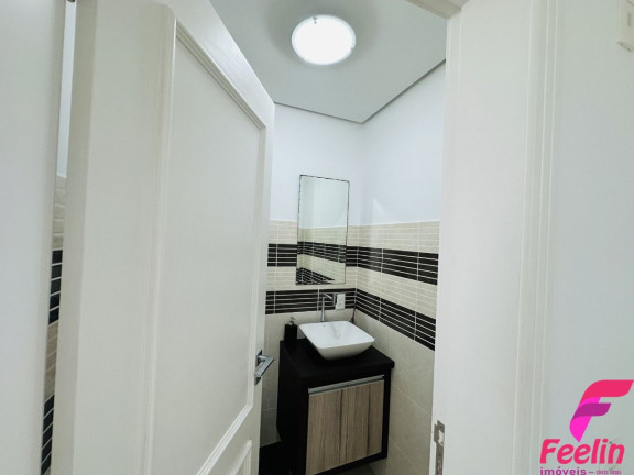 Imagem Apartamento com 2 Quartos à Venda, 119 m² em Canasvieiras - Florianópolis Imagem Apartamento com 2 Quartos à Venda, 119 m² em Canasvieiras - Florianópolis