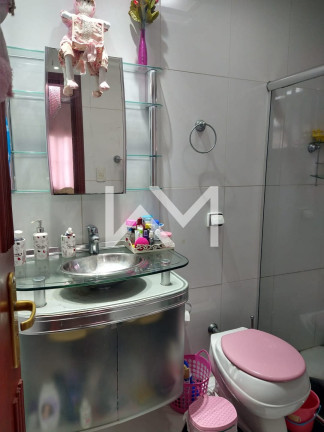 Imagem Sobrado com 3 Quartos à Venda, 350 m² em Parque Renato Maia - Guarulhos Imagem Sobrado com 3 Quartos à Venda, 350 m² em Parque Renato Maia - Guarulhos
