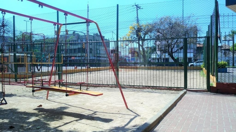 Imagem Apartamento com 2 Quartos à Venda, 72 m² em Navegantes - Porto Alegre Imagem Apartamento com 2 Quartos à Venda, 72 m² em Navegantes - Porto Alegre
