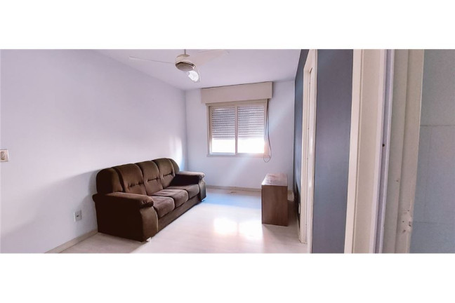 Imagem Imóvel com 1 Quarto à Venda, em Passo Da Areia - Porto Alegre Imagem Imóvel com 1 Quarto à Venda, em Passo Da Areia - Porto Alegre