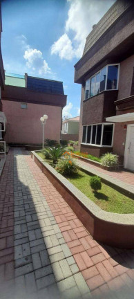 Imagem Sobrado com 3 Quartos à Venda, 300 m² em Parque Renato Maia - Guarulhos Imagem Sobrado com 3 Quartos à Venda, 300 m² em Parque Renato Maia - Guarulhos