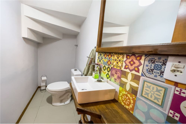 Imagem Casa com 3 Quartos à Venda,  em Ipanema - Porto Alegre