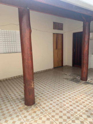 Imagem Casa com 3 Quartos à Venda, 185 m² em Residencial Comercial Cidade Vista Alegre - Pindamonhangaba Imagem Casa com 3 Quartos à Venda, 185 m² em Residencial Comercial Cidade Vista Alegre - Pindamonhangaba
