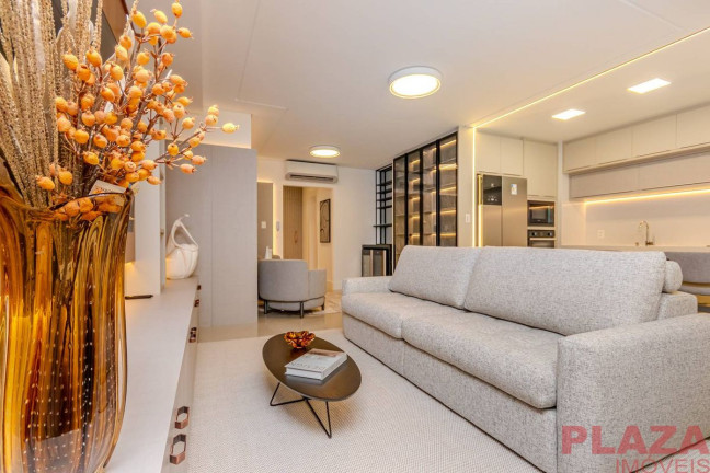 Imagem Apartamento com 3 Quartos à Venda, 129 m² em Centro - Balneário Camboriú Imagem Apartamento com 3 Quartos à Venda, 129 m² em Centro - Balneário Camboriú