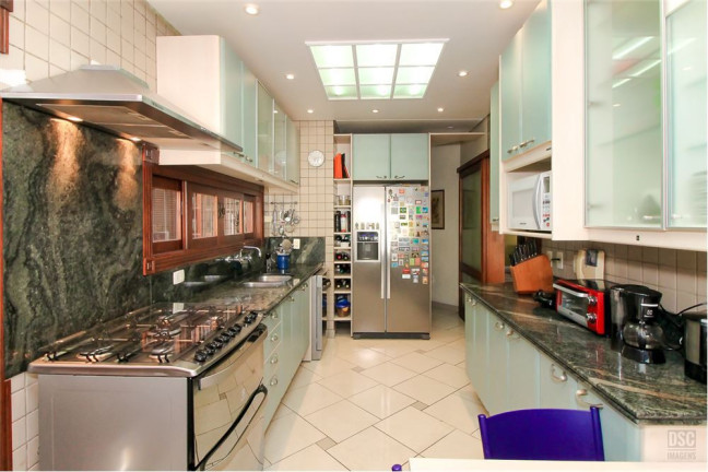 Imagem Casa com 3 Quartos à Venda, em Sao Joao - Porto Alegre Imagem Casa com 3 Quartos à Venda, em Sao Joao - Porto Alegre