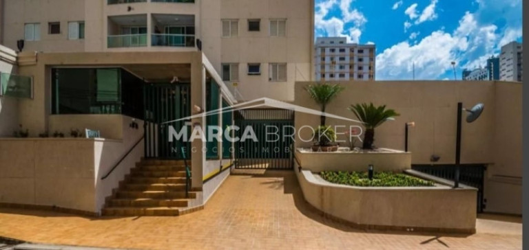 Apartamento com 3 Quartos à Venda,  em Centro - Campinas