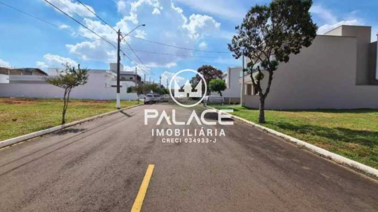 Imagem Terreno à Venda, 187 m² em água Branca - Piracicaba Imagem Terreno à Venda, 187 m² em água Branca - Piracicaba