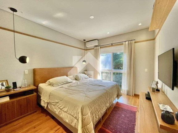 Imagem Casa de Condomínio com 4 Quartos à Venda, 244 m² em Chácara Moinho Velho - Carapicuíba Imagem Casa de Condomínio com 4 Quartos à Venda, 244 m² em Chácara Moinho Velho - Carapicuíba