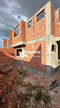 Imagem Sobrado com 3 Quartos à Venda, 131 m² em Maria Antonieta - Pinhais