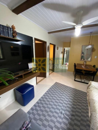 Imagem Casa com 2 Quartos para Alugar ou Temporada, 90 m² em Centro - Porto Belo Imagem Casa com 2 Quartos para Alugar ou Temporada, 90 m² em Centro - Porto Belo
