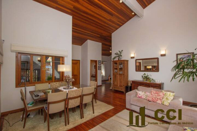 Imagem Casa com 3 Quartos à Venda, 239 m² em Chácara Santa Lúcia - Carapicuíba