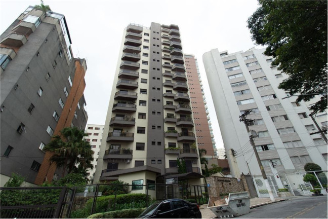 Imagem Apartamento com 3 Quartos à Venda, 162 m² em Aclimação - São Paulo Imagem Apartamento com 3 Quartos à Venda, 162 m² em Aclimação - São Paulo