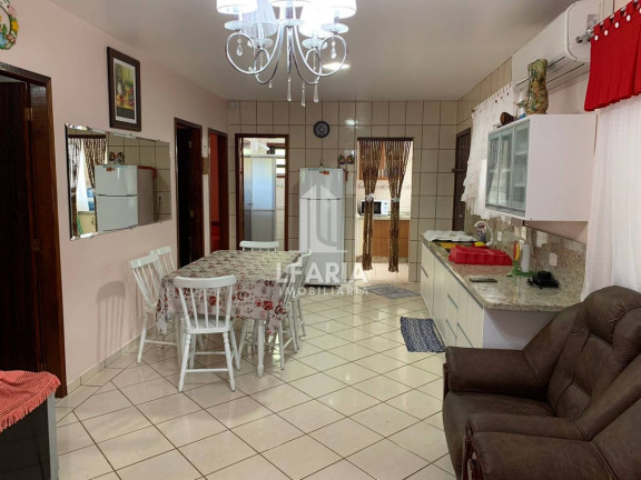 Imagem Casa com 3 Quartos à Venda, 111 m² em Cambiju - Itapoá Imagem Casa com 3 Quartos à Venda, 111 m² em Cambiju - Itapoá