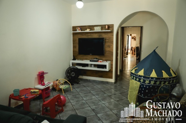 Imagem Casa com 4 Quartos à Venda, 260 m² em Vila Santa Cecília - Volta Redonda
