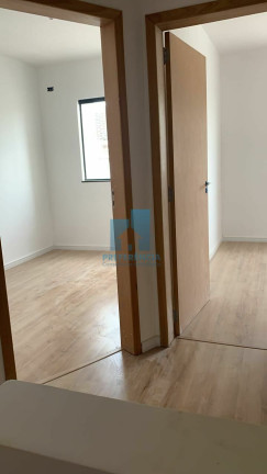 Imagem Casa com 3 Quartos à Venda, 83 m² em Uvaranas - Ponta Grossa Imagem Casa com 3 Quartos à Venda, 83 m² em Uvaranas - Ponta Grossa