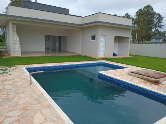 Casa com 3 Quartos à Venda, 169 m² em Condomínio Ninho Verde - Porangaba