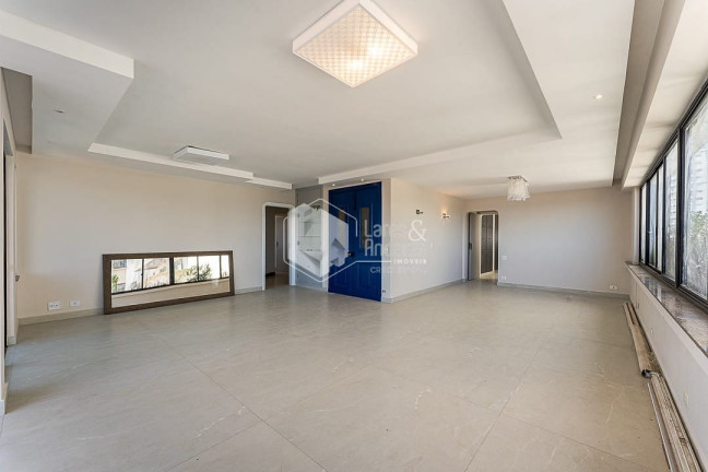 Imagem Apartamento com 3 Quartos à Venda, 180 m² em Vila Alexandria - São Paulo