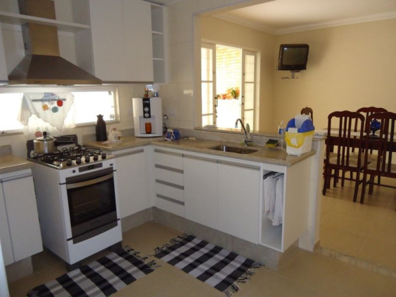 Imagem Casa com 3 Quartos à Venda, 160 m² em Volta Grande - Volta Redonda Imagem Casa com 3 Quartos à Venda, 160 m² em Volta Grande - Volta Redonda