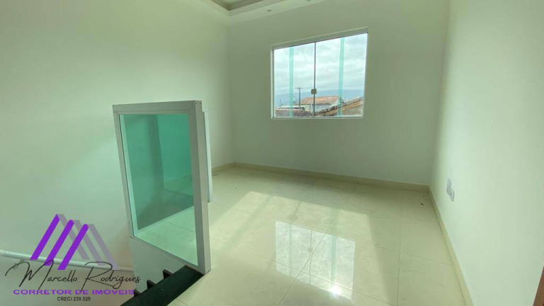 Imagem Casa com 2 Quartos à Venda, 43 m² em Balneário Maracanã - Praia Grande