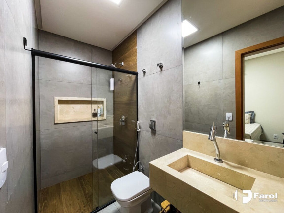 Imagem Casa de Condomínio com 4 Quartos à Venda, 265 m² em Residencial Goiânia Golfe Clube - Goiânia Imagem Casa de Condomínio com 4 Quartos à Venda, 265 m² em Residencial Goiânia Golfe Clube - Goiânia
