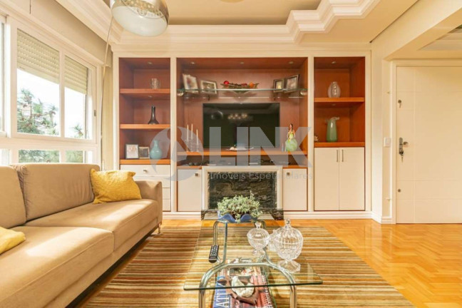 Imagem Apartamento com 3 Quartos à Venda, 113 m² em Petropolis - Porto Alegre Imagem Apartamento com 3 Quartos à Venda, 113 m² em Petropolis - Porto Alegre