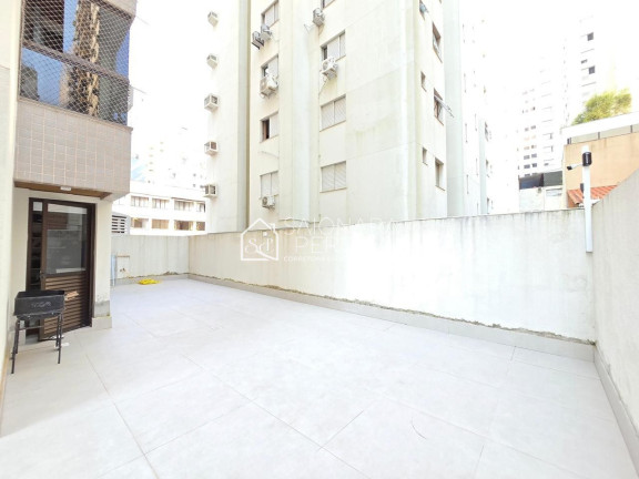 Imagem Apartamento com 3 Quartos à Venda, 210 m² em Centro - Florianópolis Imagem Apartamento com 3 Quartos à Venda, 210 m² em Centro - Florianópolis