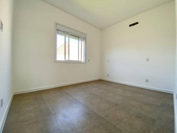 Imagem Casa com 2 Quartos à Venda, 67 m² em Praia Guarani - Capão Da Canoa Imagem Casa com 2 Quartos à Venda, 67 m² em Praia Guarani - Capão Da Canoa