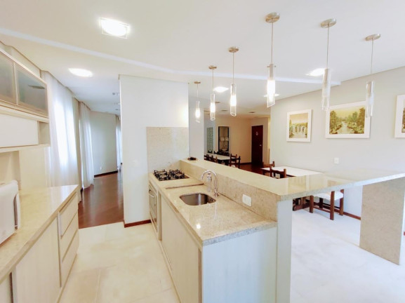 Imagem Apartamento com 3 Quartos à Venda, 176 m² em Atiradores - Joinville