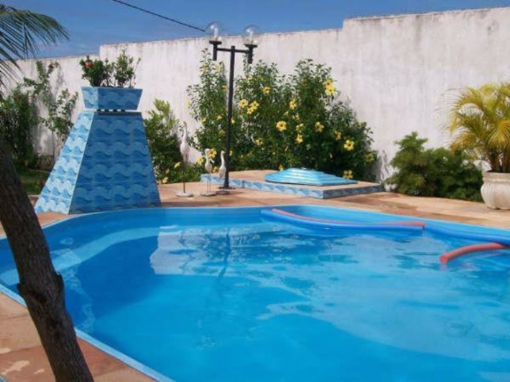 Imagem Casa com 5 Quartos à Venda, 350 m² em Barra Do Jacuípe - Camaçari Imagem Casa com 5 Quartos à Venda, 350 m² em Barra Do Jacuípe - Camaçari